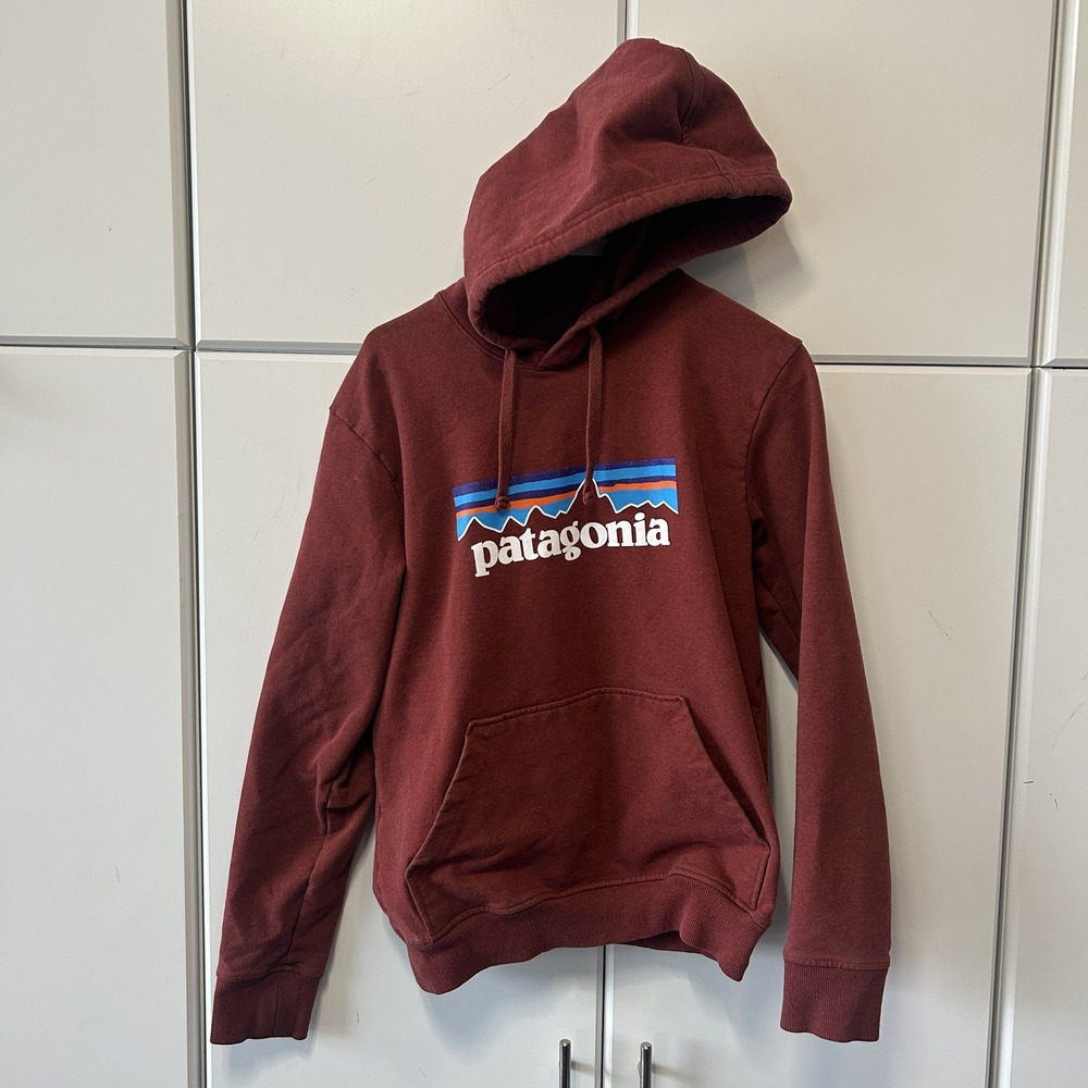 Patagonia P-6 Logo Uprisal Hoodie Burgundy Maroon Mens Small Regular Pullover